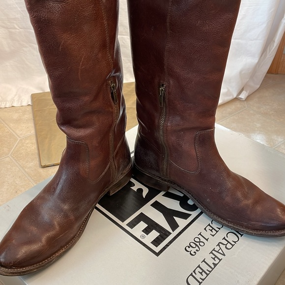 Frye Shirley Strappy Dark Brown - Picture 4 of 11